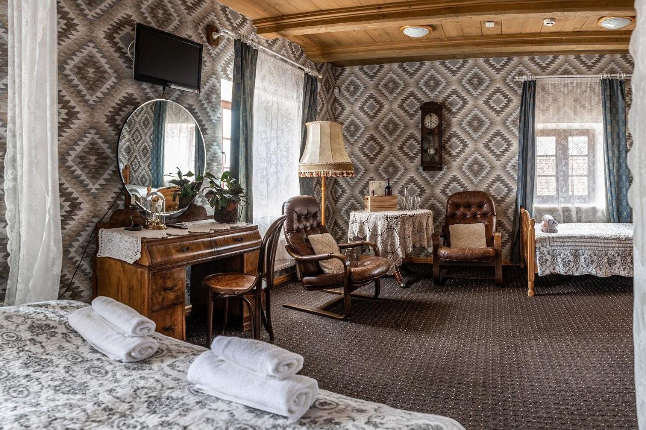 Pakruojis Manor Hotel Miller'S House エクステリア 写真