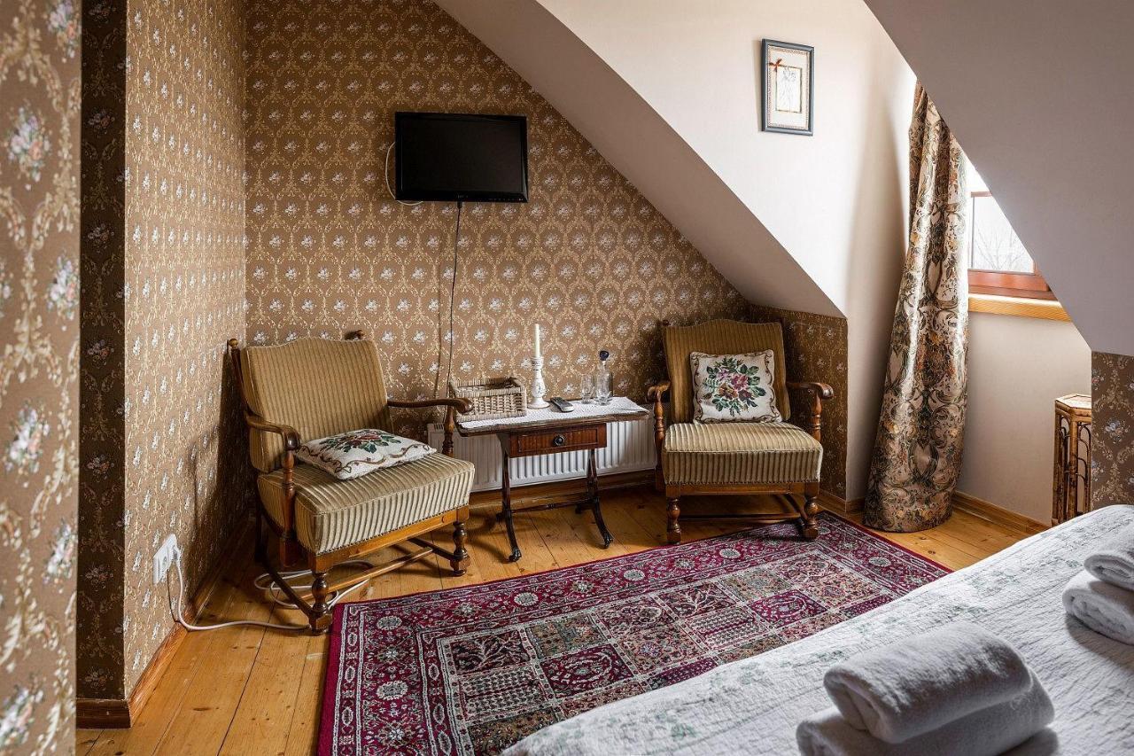 Pakruojis Manor Hotel Miller'S House エクステリア 写真