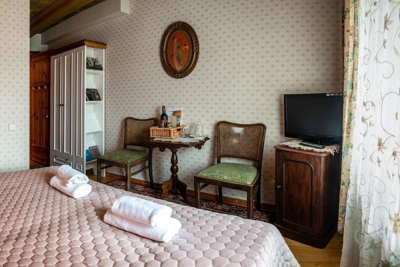 Pakruojis Manor Hotel Miller'S House エクステリア 写真